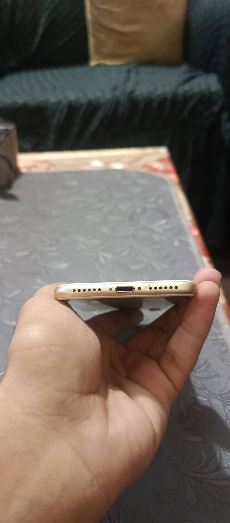 Apple iPhone 7 3