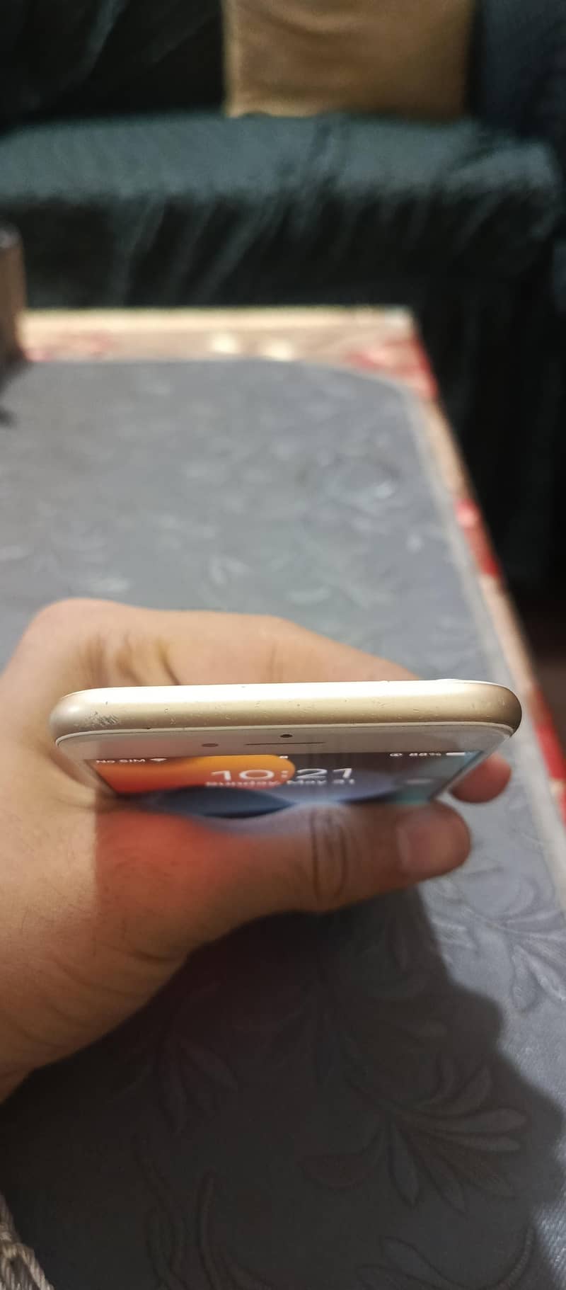Apple iPhone 7 4