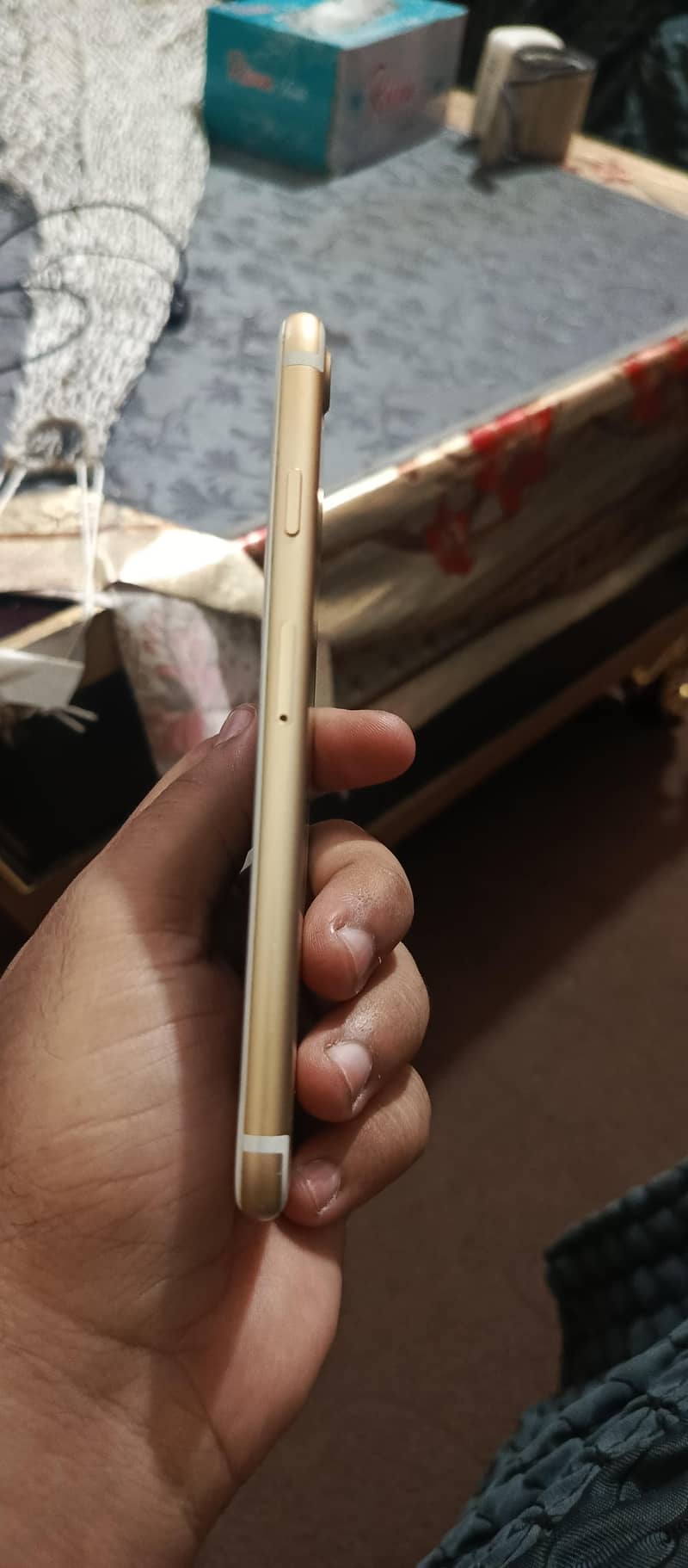 Apple iPhone 7 5