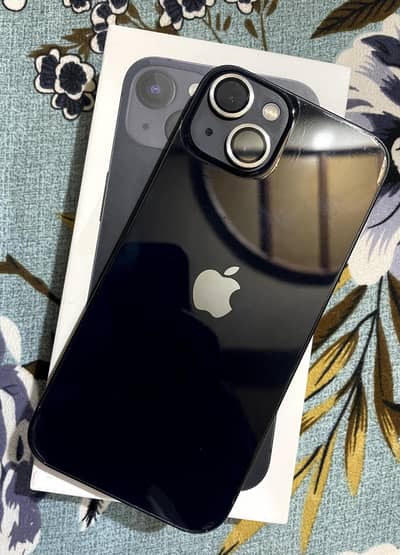 Apple iPhone 13