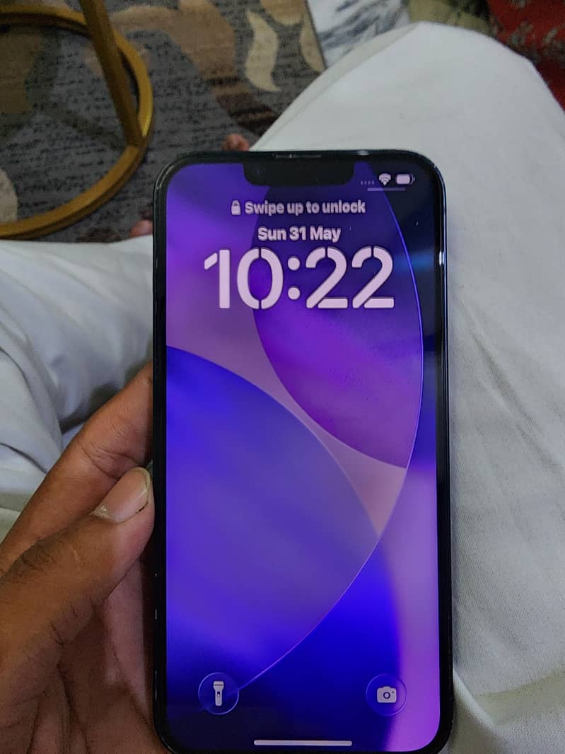 Apple iPhone 14 4