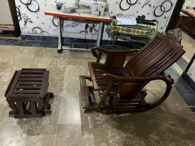 Moving Relax Wooden Chair (03167037801)