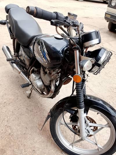 Suzuki 150 GS Especial Edition 2018 Black