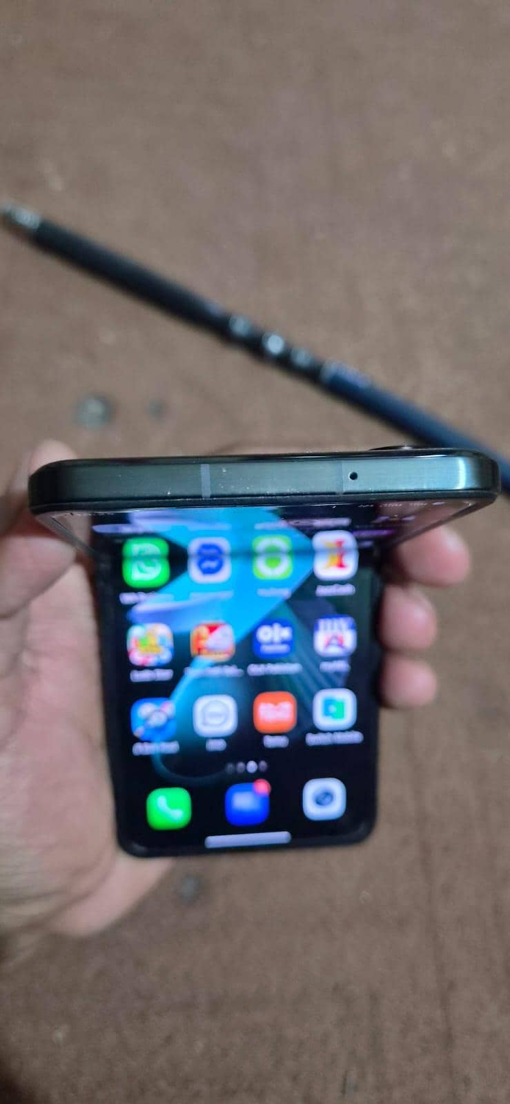 Infinix Zero Flip 1