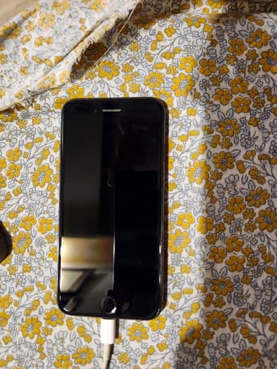 Apple iPhone 7