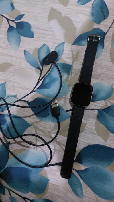 amazfit gts 2 with charger working perfect bettery . timing good