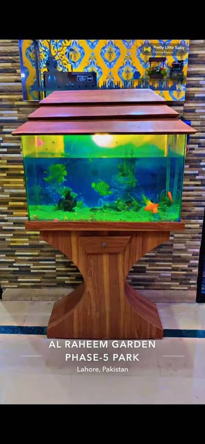 FISH AQUARIUM