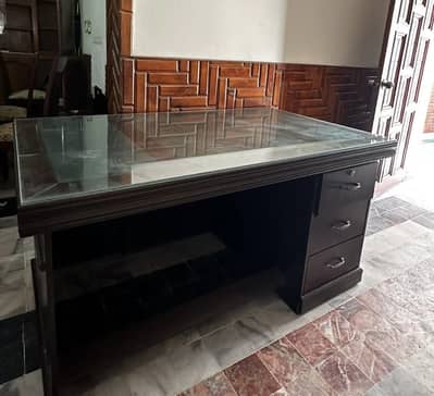 Best quality Office table