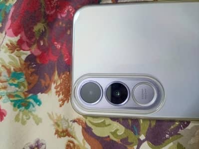 Vivo v 70 FE 12 gb ram 256