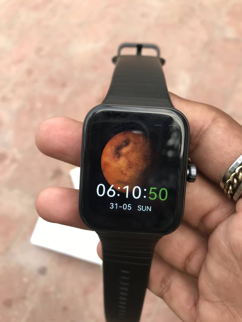 Smart watch 0