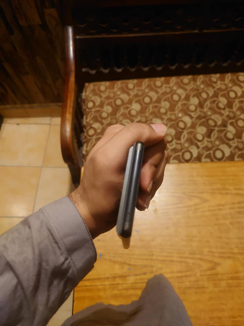 Google Pixel 6 3