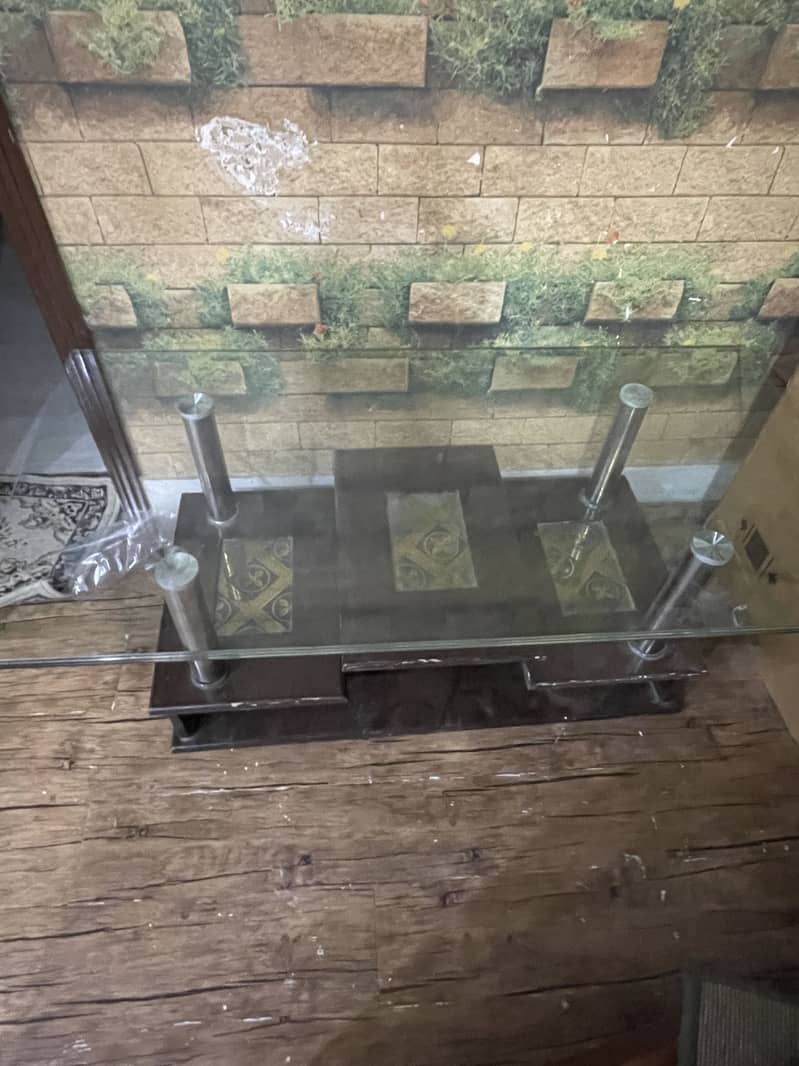 Drawingroom Table 1