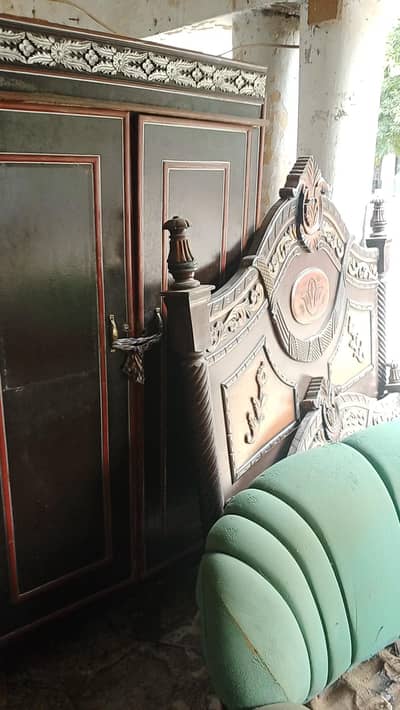 use furniture