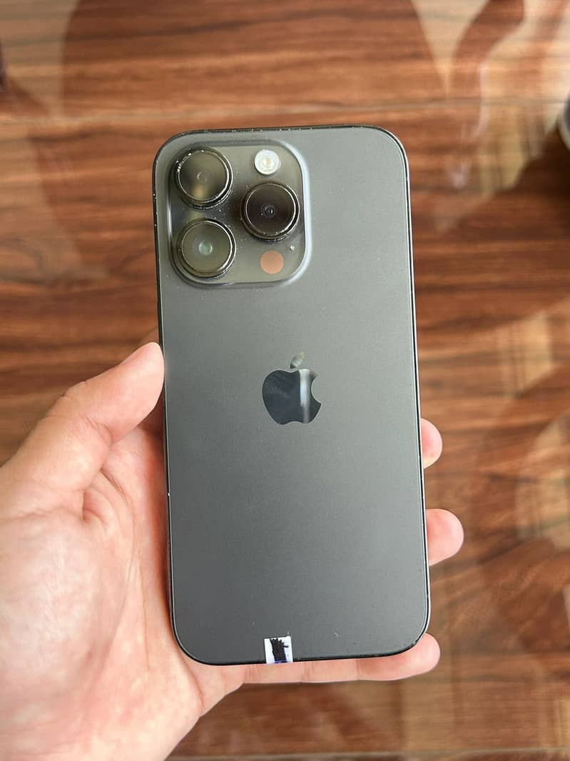 iPhone 14 Pro 0