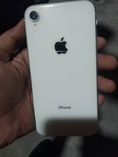 Apple iPhone XR
