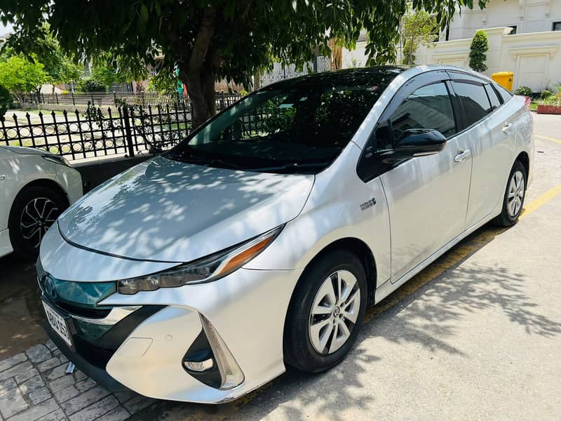 prius phv 7