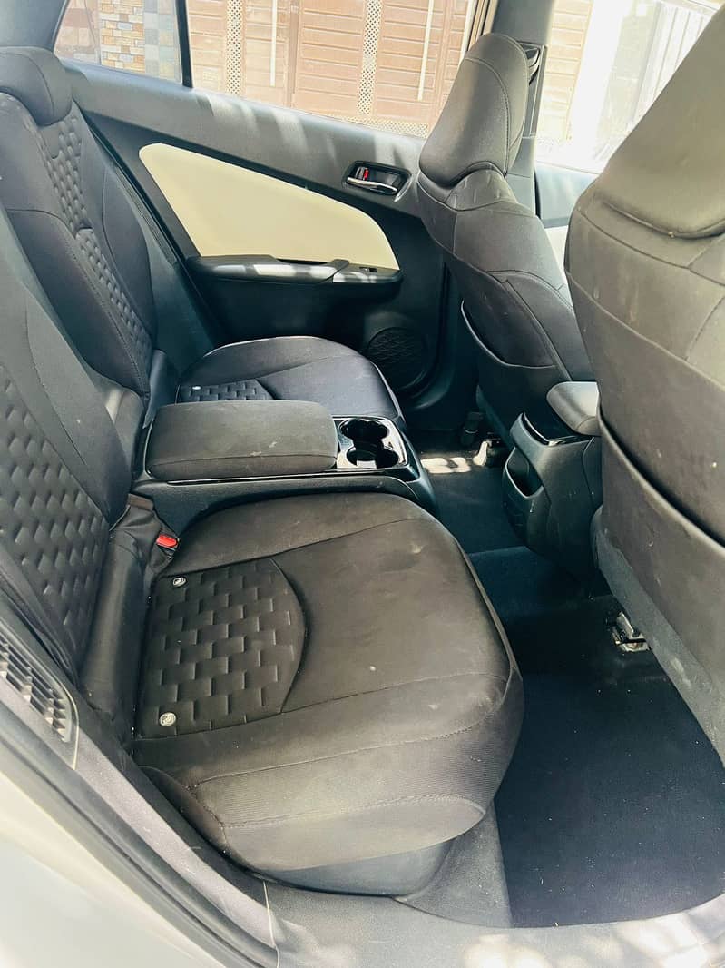 prius phv 18