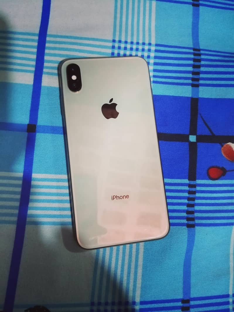 iPhone03047632161 15