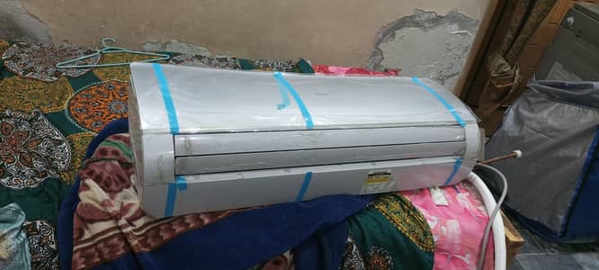 three seasons used Haier split AC for sale in Peshawar