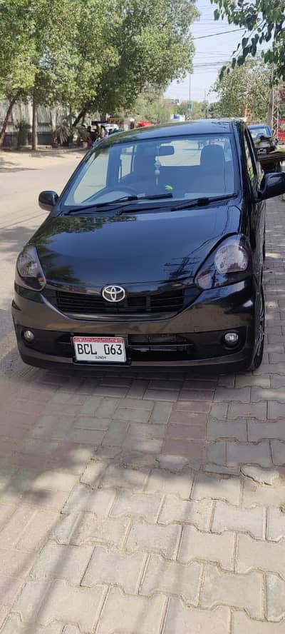 Toyota Pixis Epoch 2014