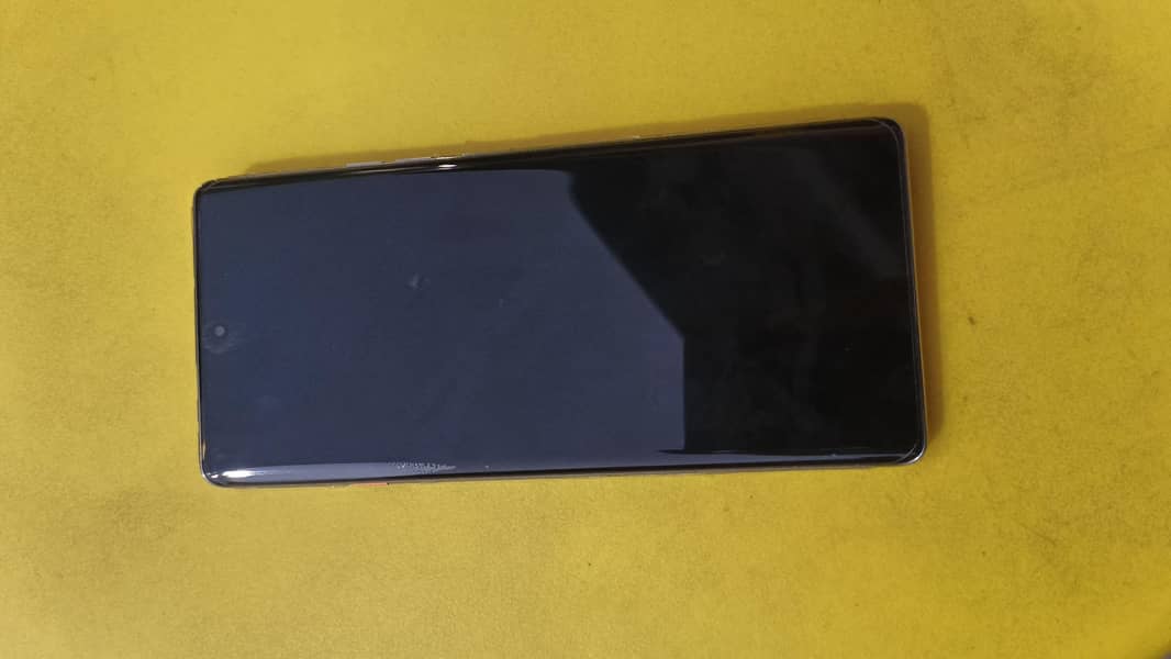Tecno CAMON 40 Pro 2