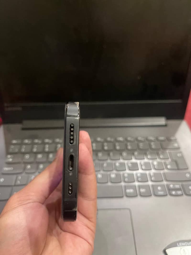 iPhone 14 Pro 2