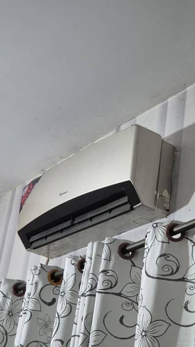 Dawlance air conditioner