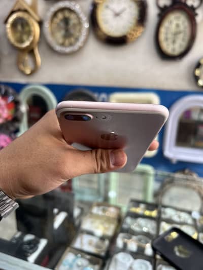 iPhone 7 Plus