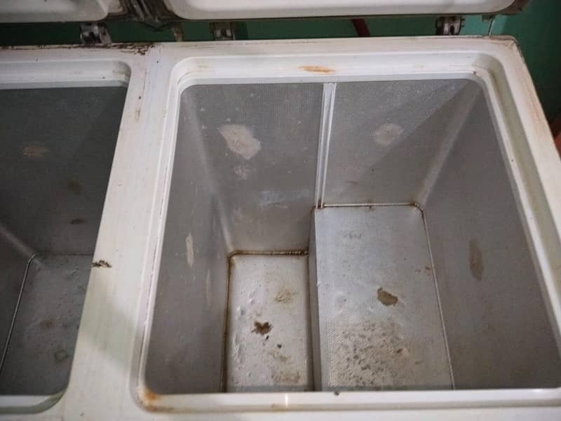 WAVES DEEP FREEZER 11