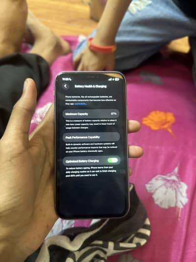 Apple iPhone 11