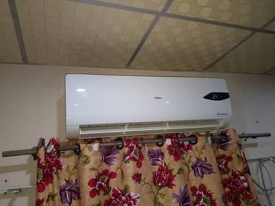 Haier 1.5 ton DC invertor