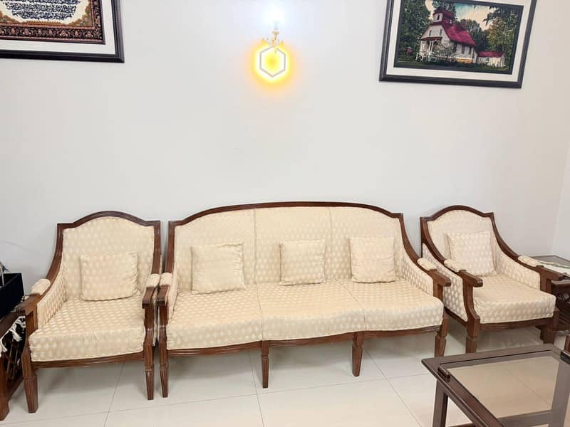 five seater sofa 0