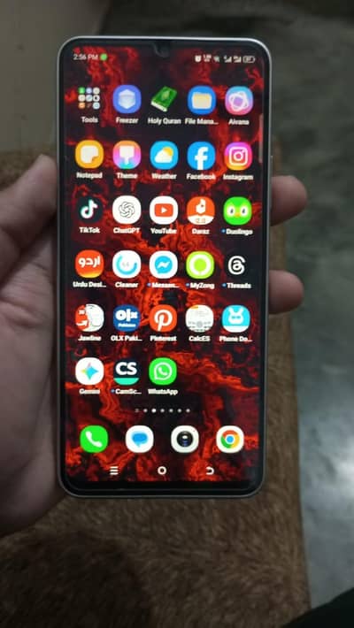 Itel City 100