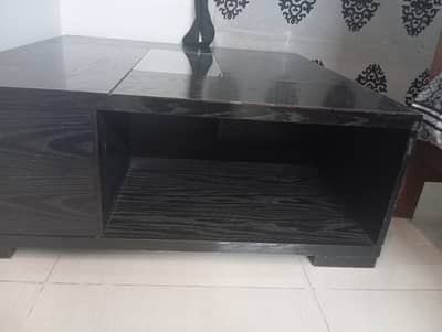 A solid shesham wooden centre table