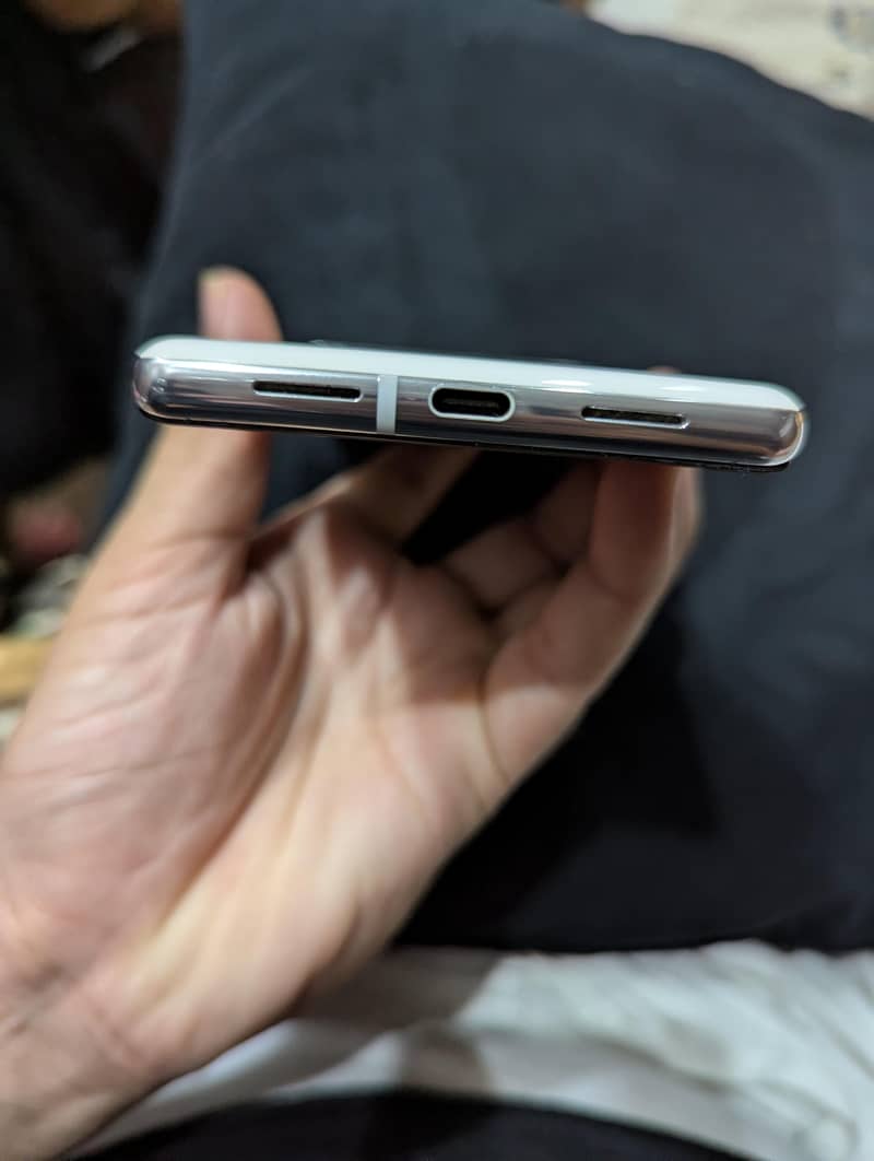 Google Pixel 6 Pro 2