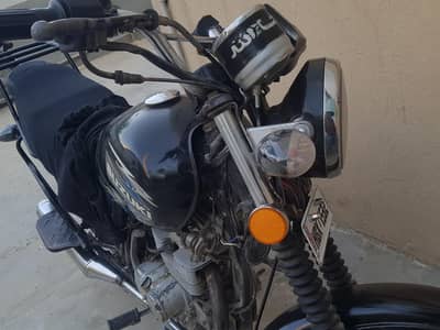 suzuki gs 150