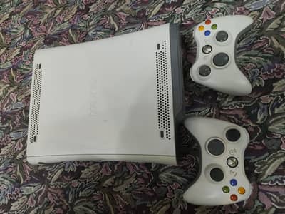 Xbox 360 available 320gb jailbreak