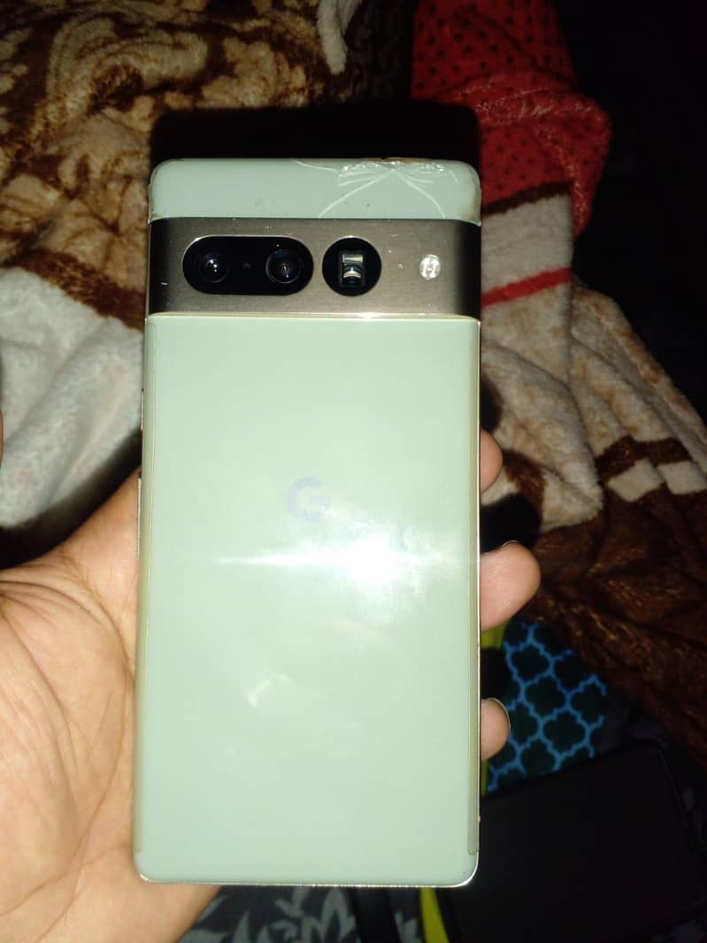 Google Pixel 7 Pro 4