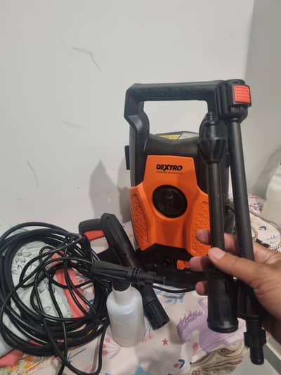 Dextro car washer