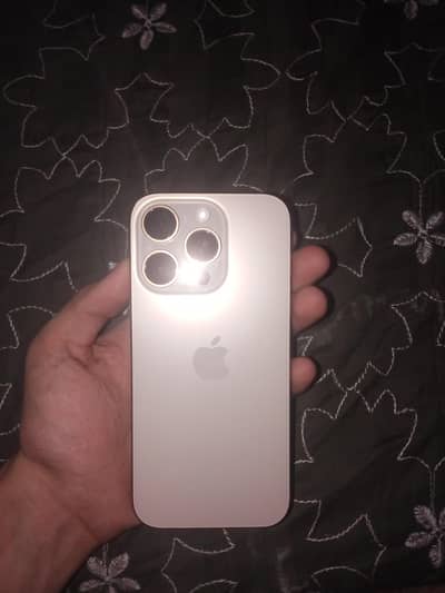 Apple iPhone 16 Pro