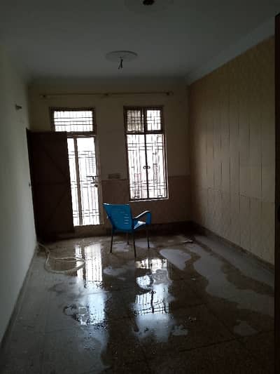 5 Marla Upper 1st & 2nd Floor For Rent In Clifton Colony Opp Neelam Block Iqbal Town Lahore