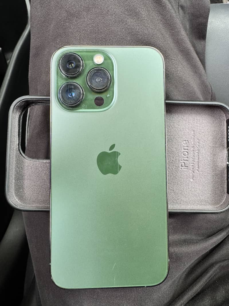 iPhone 13 Pro 2