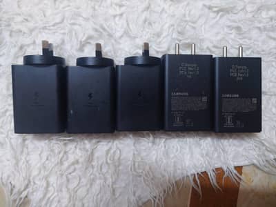 samsung trio original Australian pin