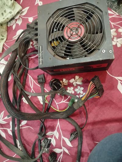 620 Watt Power Supply