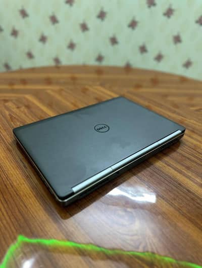 Dell Precision 7520