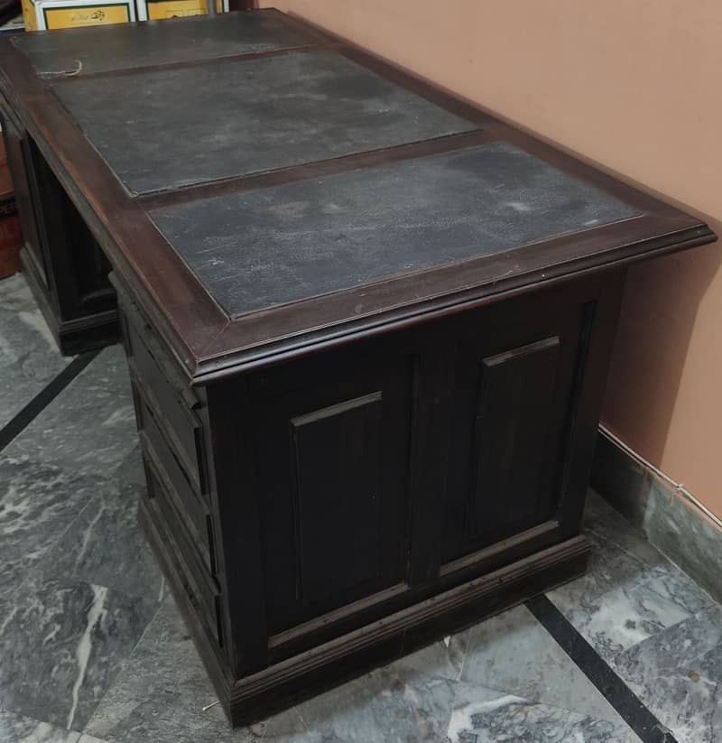 Solid Wood Executive office Table 1