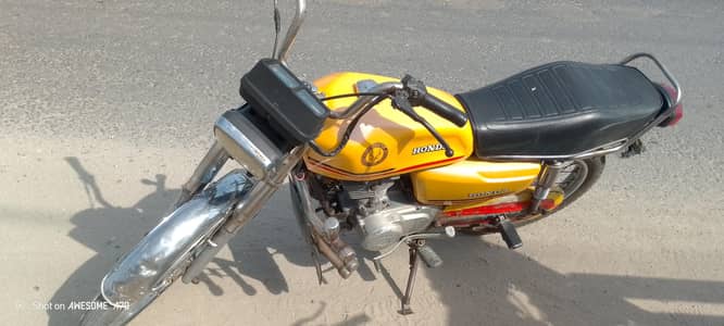 Honda 125 model 84 Good condition