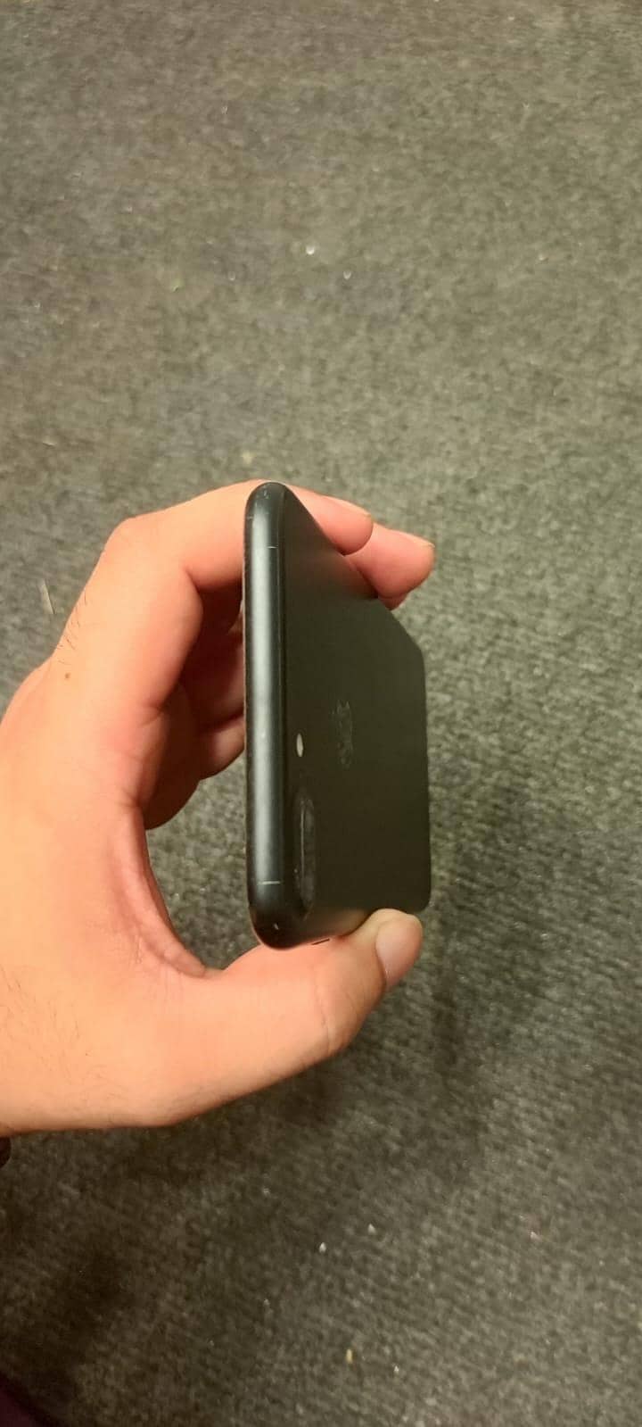 Apple iPhone 7 Plus 1