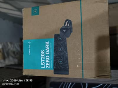 DeepCool Ls720s Zero Dark 360