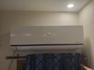 Haier split type DC inverter room Air conditioner